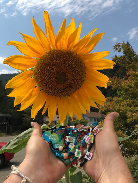 Bee Happy | Earth Vibes